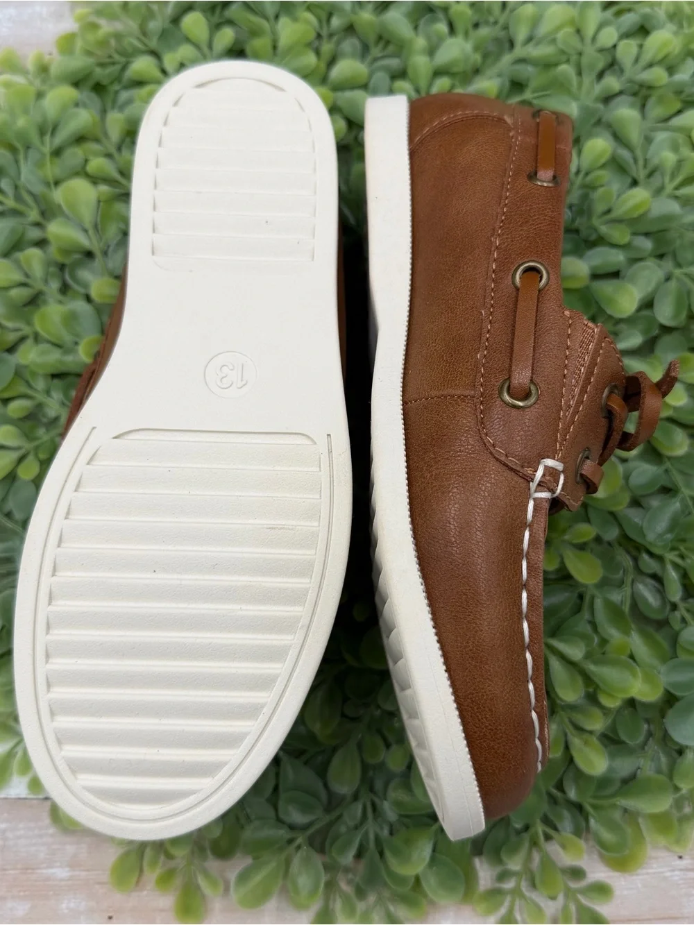 Cat & Jack Boys Boat Shoes Size 13 Brown NWOT